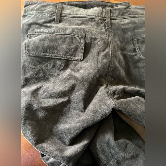 Danier Genuine Suede Cargo Pants Chocolate Brown Size 14 - Picture 6 of 6